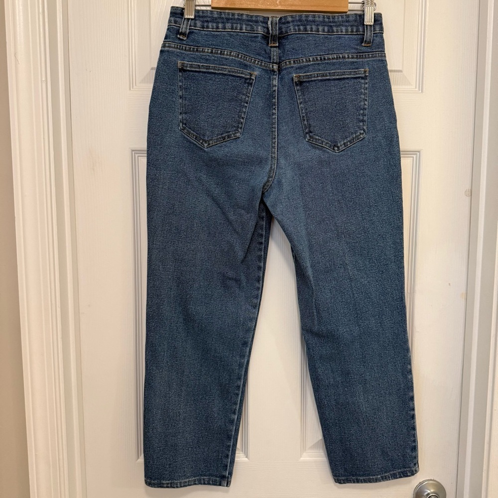 EUC Bill Blass Jeans Petite Straight Leg Stretch Jeans - Picture 4 of 5